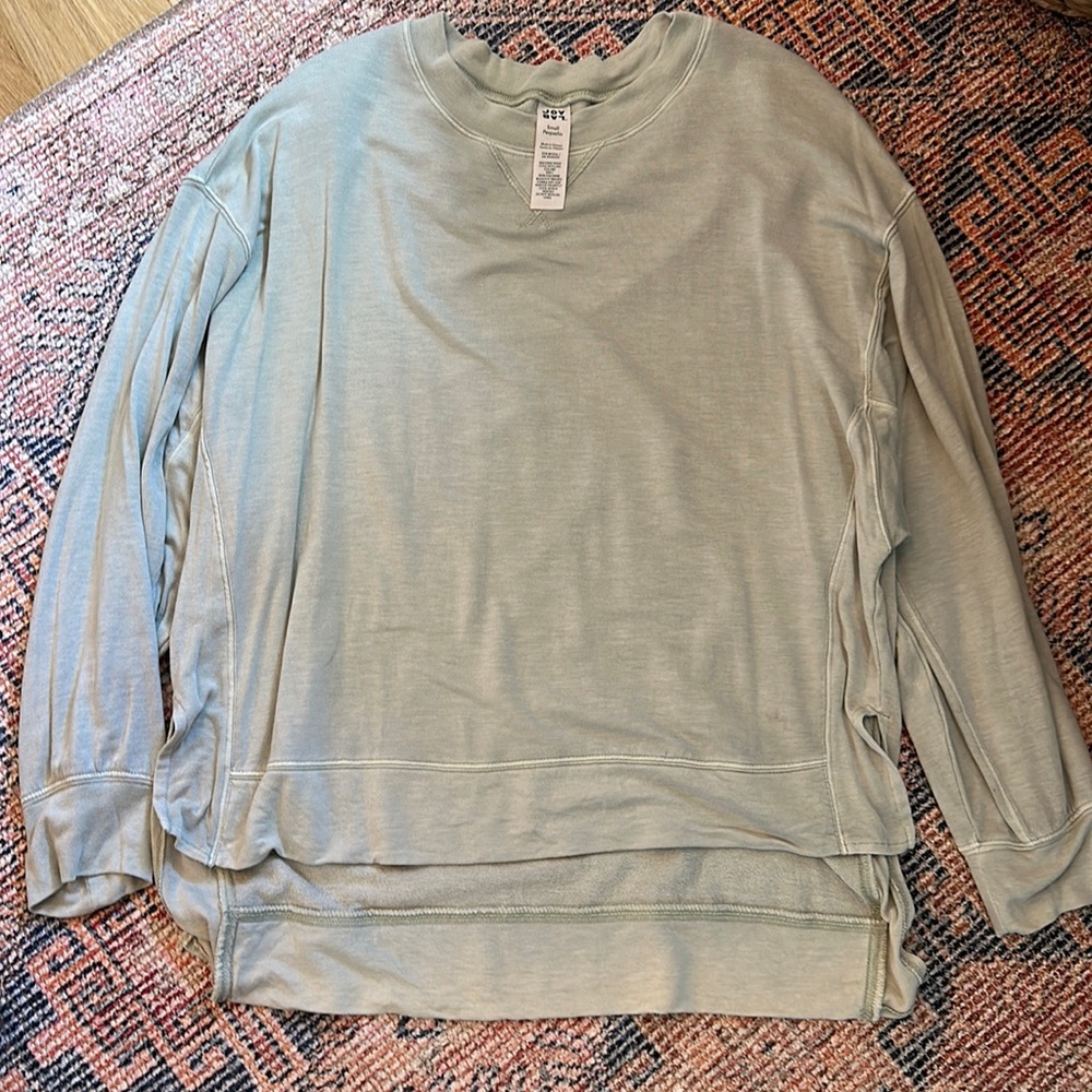 Joy Lab long sleeve top - size S
